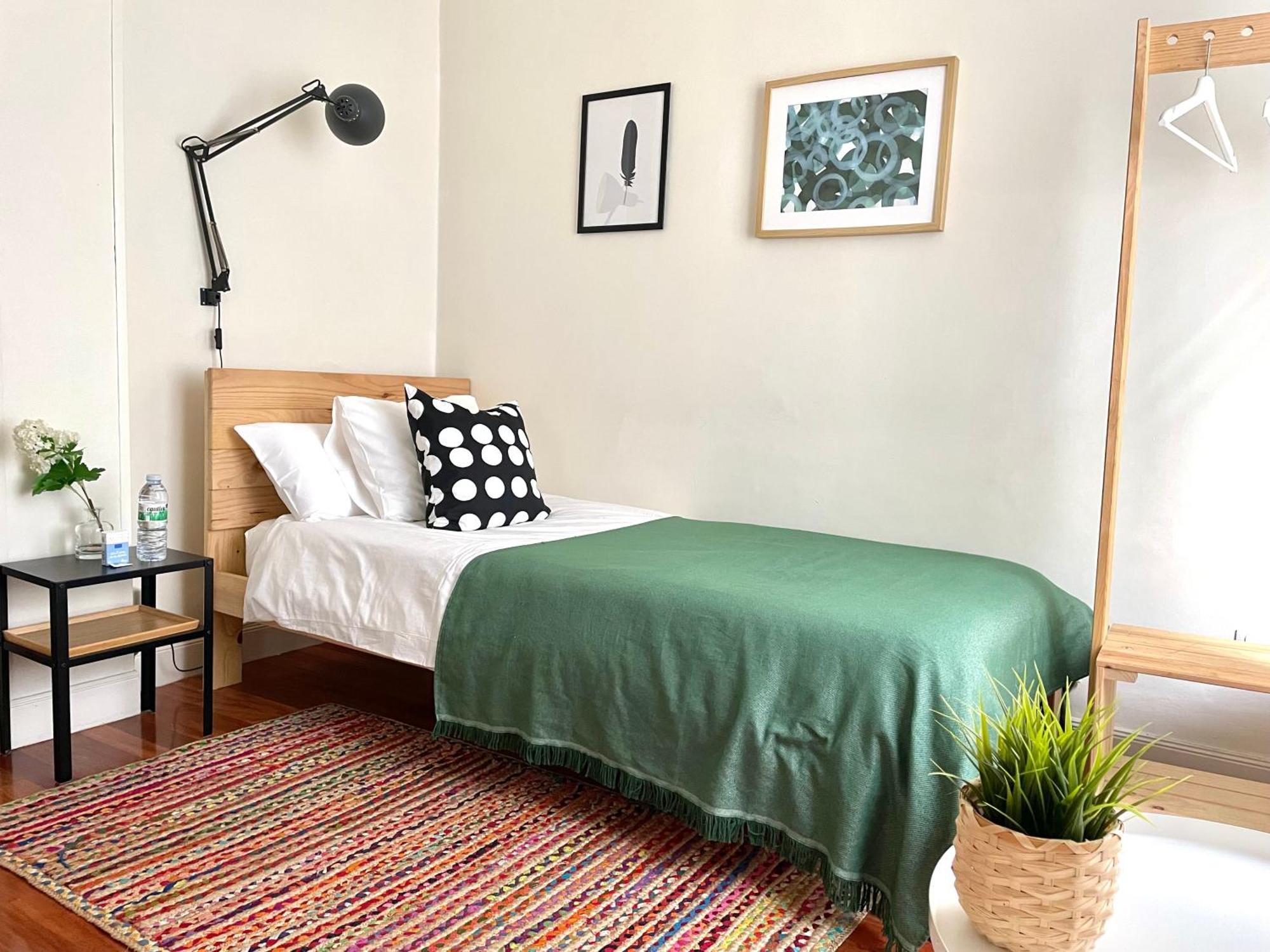 Ferienwohnung Fika Flat Casco Viejo Parking 15Euro X Dia Bilbao Exterior foto